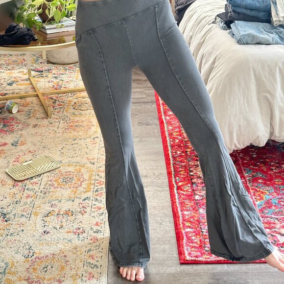 Free people flare pants - Picture 2 of 6